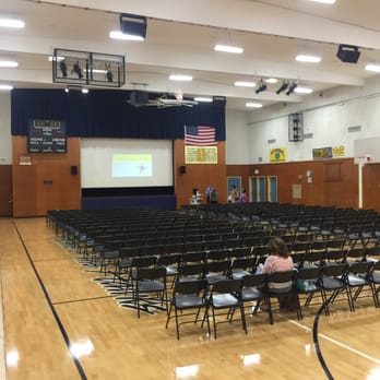 Hillside Junior High School - Gym has a new floor - Middle Schools & High Schools Near Me - Simi Valley, California Hillside Junior High School - Gym has a new floor - Middle Schools & High Schools Near Me - Simi Valley, California