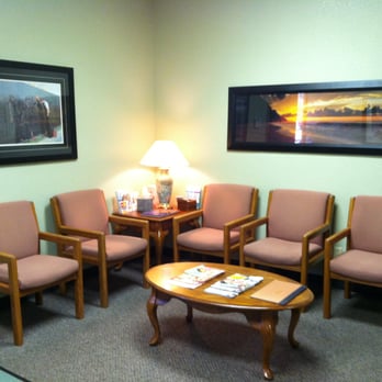 Erbe Palafox, DDS - Reception Room - General Dentistry Near Me - Fresno, California Erbe Palafox, DDS - Reception Room - General Dentistry Near Me - Fresno, California