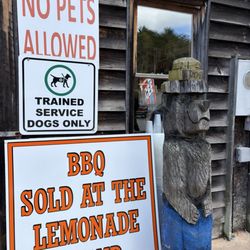 Burt's Pumpkin Farm - Keep Fido at home, but definitely come for the bbq!