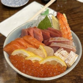 Sushi Adachi - Seafood Don - Japanese Near Me - Milpitas, California