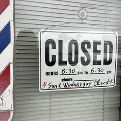 Store hours