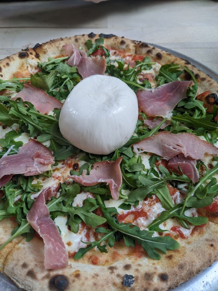 Mangia Macrina's Wood Fired Pizza