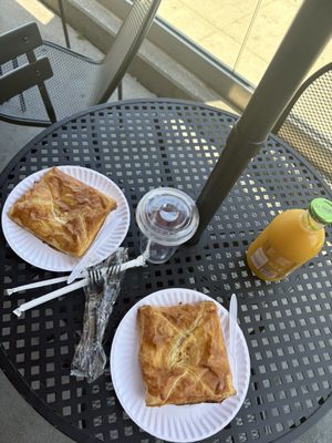 Georgian Corner by null