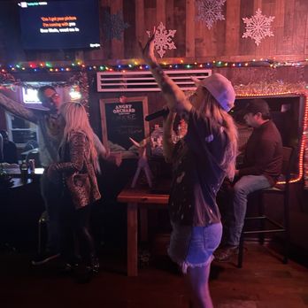 Santa's Pub - Karaoke Near Me - Nashville, Tennessee Santa's Pub - Karaoke Near Me - Nashville, Tennessee