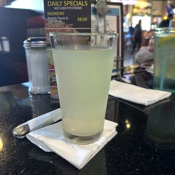 Burgers & Beer - Mexican Near Me - Temecula, California Burgers & Beer - Mexican Near Me - Temecula, California
