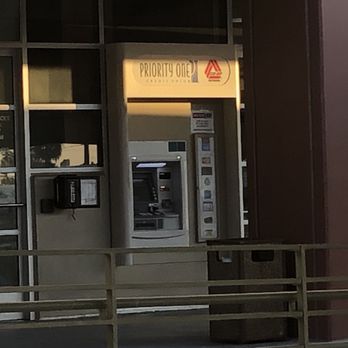 Priority One Credit Union 12 Reviews Banks Credit Unions 7001 S Central Ave Los Angeles Ca Phone Number