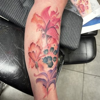 Hung‘s Tattoo Parlor - Tattoo Near Me - Saint Paul, Minnesota Hung‘s Tattoo Parlor - Tattoo Near Me - Saint Paul, Minnesota