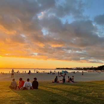 Ala Moana Regional Park - Sunset - Parks Near Me - Honolulu, Hawaii