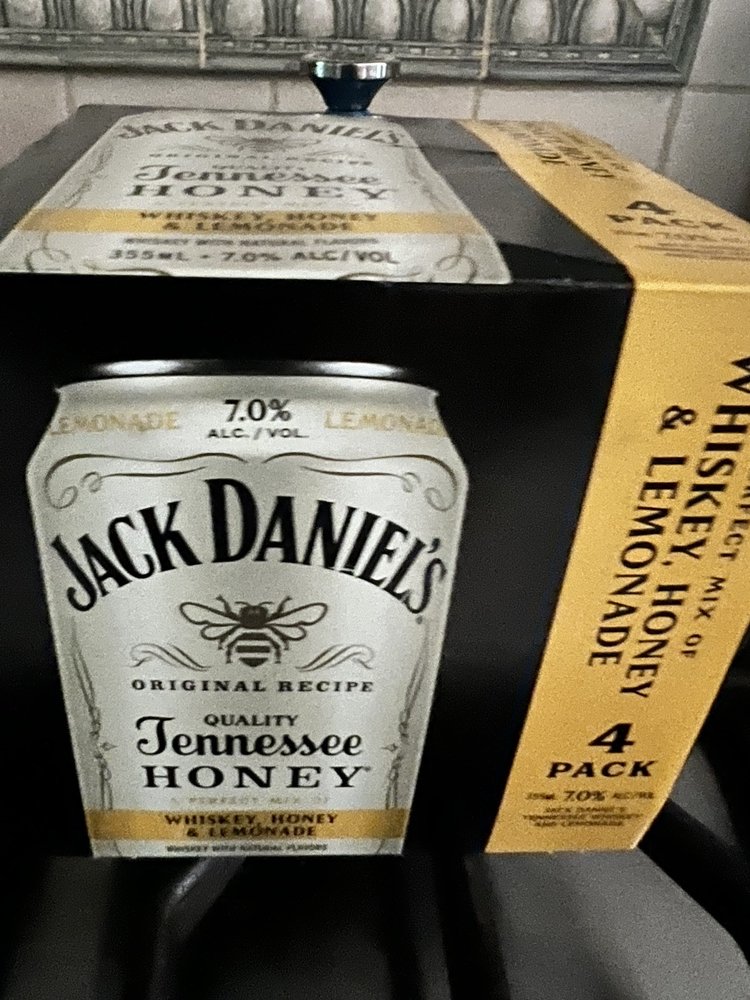 NORTHPORT LIQUORS &WINES Updated September 2024 701 Fort Salonga Rd