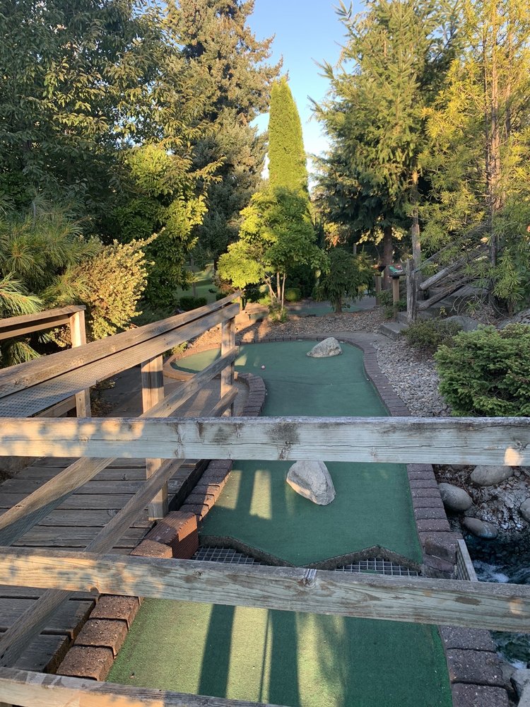 BEAVER FALLS MINIATURE GOLF Updated October 2024 10 Photos & 12