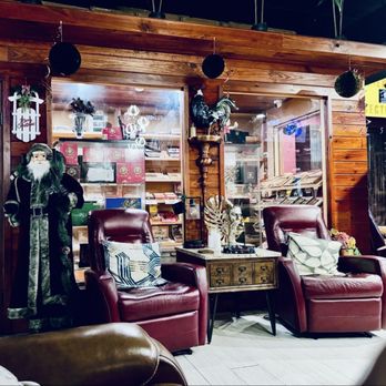 La Faraona Cigars - Tobacco Shops Near Me - Tampa, Florida La Faraona Cigars - Tobacco Shops Near Me - Tampa, Florida