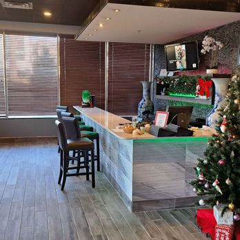 Issho Asian Cuisine - christmas tree in front of the counter - Chinese Near Me - Berwyn, Pennsylvania Issho Asian Cuisine - christmas tree in front of the counter - Chinese Near Me - Berwyn, Pennsylvania