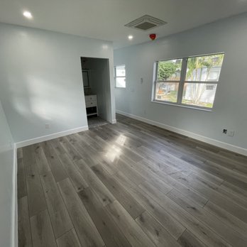 Mufasaleez Construction & Remodeling - empty room - General Contractors Near Me Mufasaleez Construction & Remodeling - empty room - General Contractors Near Me