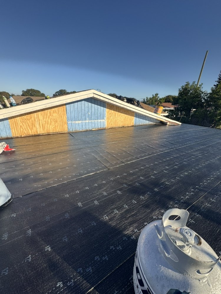 Slide of Torres & Son Roofing