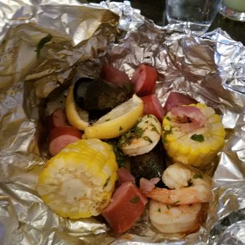 The Cooking School at Natirar - Clambake - Cooking Schools Near Me - Peapack-Gladstone, New Jersey The Cooking School at Natirar - Clambake - Cooking Schools Near Me - Peapack-Gladstone, New Jersey