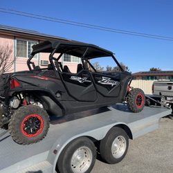 Salinas Valley Trailer Rentals - Customer using the trailer