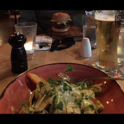 The Woodford - Food here was great