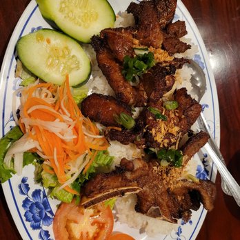 Viet Huong - Grilled pork with broken rice - Vietnamese Near Me - El Monte, California Viet Huong - Grilled pork with broken rice - Vietnamese Near Me - El Monte, California
