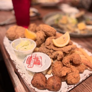 Mambo’s - Bucktown Seafood Platter - Cajun/Creole Near Me - New Orleans, Louisiana Mambo’s - Bucktown Seafood Platter - Cajun/Creole Near Me - New Orleans, Louisiana