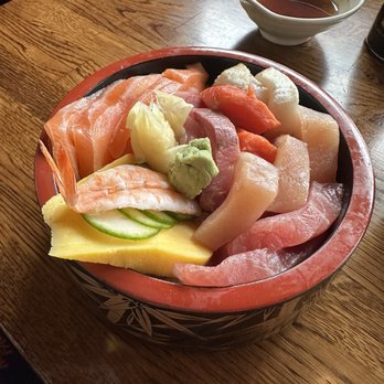 Migoto - Chirashi Bowl - Sushi Bars Near Me - Seattle, Washington Migoto - Chirashi Bowl - Sushi Bars Near Me - Seattle, Washington
