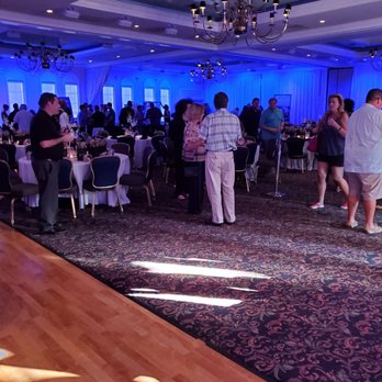 Benvenuto Restaurant & Banquet Facility - Main ballroom. - Wedding Planning Near Me - Boynton Beach, Florida Benvenuto Restaurant & Banquet Facility - Main ballroom. - Wedding Planning Near Me - Boynton Beach, Florida