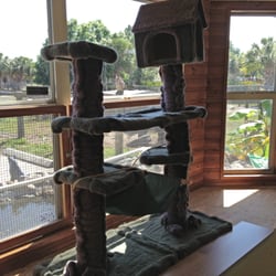Critter Cottage - Cat Condos with a Butterfly Garden View