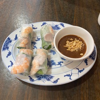 Pho Sydney - Shrimp and pork summer rolls - Vietnamese Near Me - Atlantic City, New Jersey Pho Sydney - Shrimp and pork summer rolls - Vietnamese Near Me - Atlantic City, New Jersey