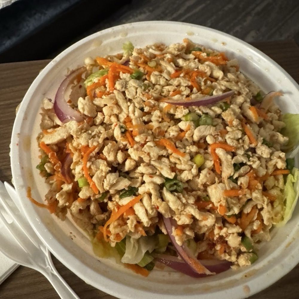 Bree Thai Restaurant - Larb Salad - Thai Near Me - Chicago, Illinois Bree Thai Restaurant - Larb Salad - Thai Near Me - Chicago, Illinois