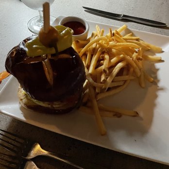 Arnold Palmer's Restaurant - Burger - American Near Me - La Quinta, California Arnold Palmer's Restaurant - Burger - American Near Me - La Quinta, California