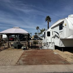 Mesa Spirit RV Resort - Large spaces
