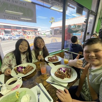Guieb Cafe - Nutella and fruity pebble waffles - New American Near Me - Honolulu, Hawaii Guieb Cafe - Nutella and fruity pebble waffles - New American Near Me - Honolulu, Hawaii