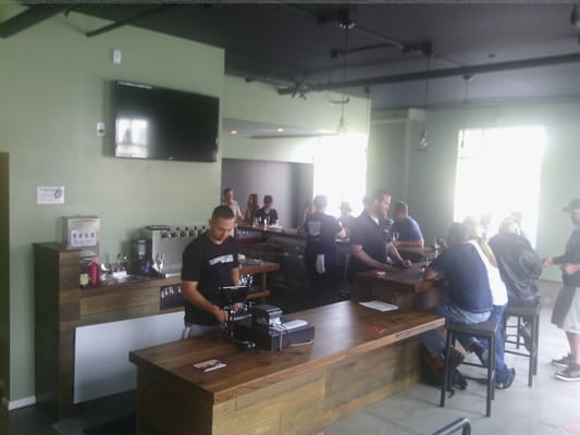 The Good Hop Bar & Bottle Shop by null