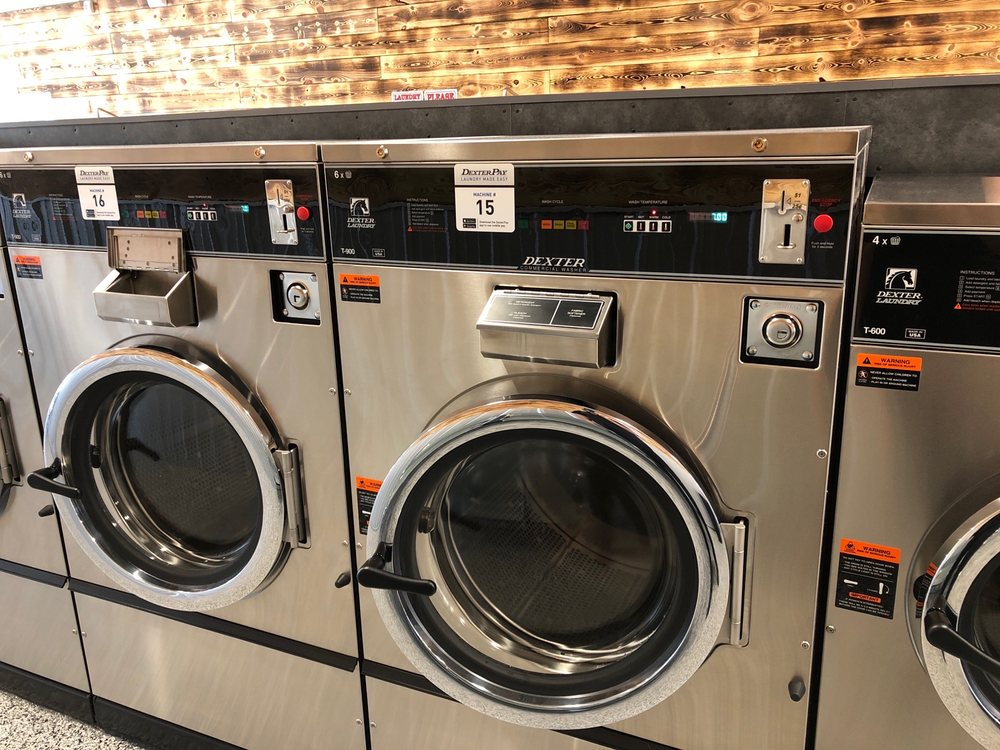FLEUR COIN LAUNDRY Updated June 2024 4230 Fleur Dr, Des Moines