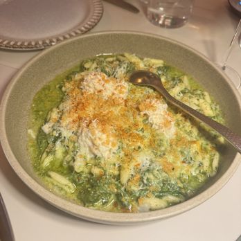 River Club - Crab and pesto pasta - Lebanese Near Me - Washington, DC, District of Columbia River Club - Crab and pesto pasta - Lebanese Near Me - Washington, DC, District of Columbia
