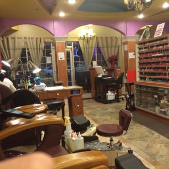 Glam Nail Spa - Interior - Nail Salons Near Me - Atlanta, Georgia