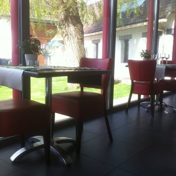 Ferme Fleurie - French Near Me - Herlies, 59