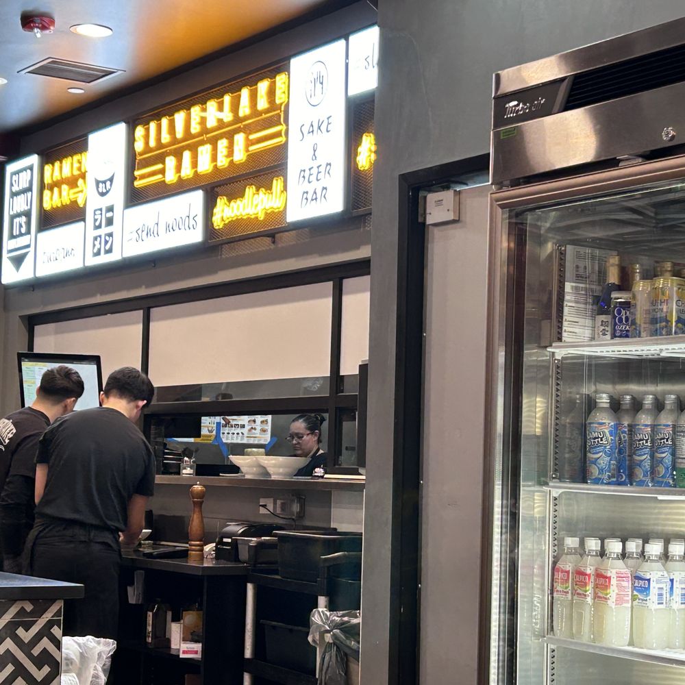 Silverlake Ramen - inside - Ramen Near Me - Burbank, California Silverlake Ramen - inside - Ramen Near Me - Burbank, California