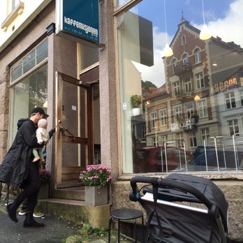 Kaffemisjonen - Cafes Near Me - Bergen, 12