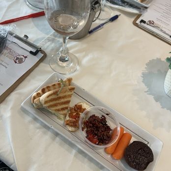 Livermore Wine Trolley - Second stop food pairing plate - Wine Tours Near Me Livermore Wine Trolley - Second stop food pairing plate - Wine Tours Near Me