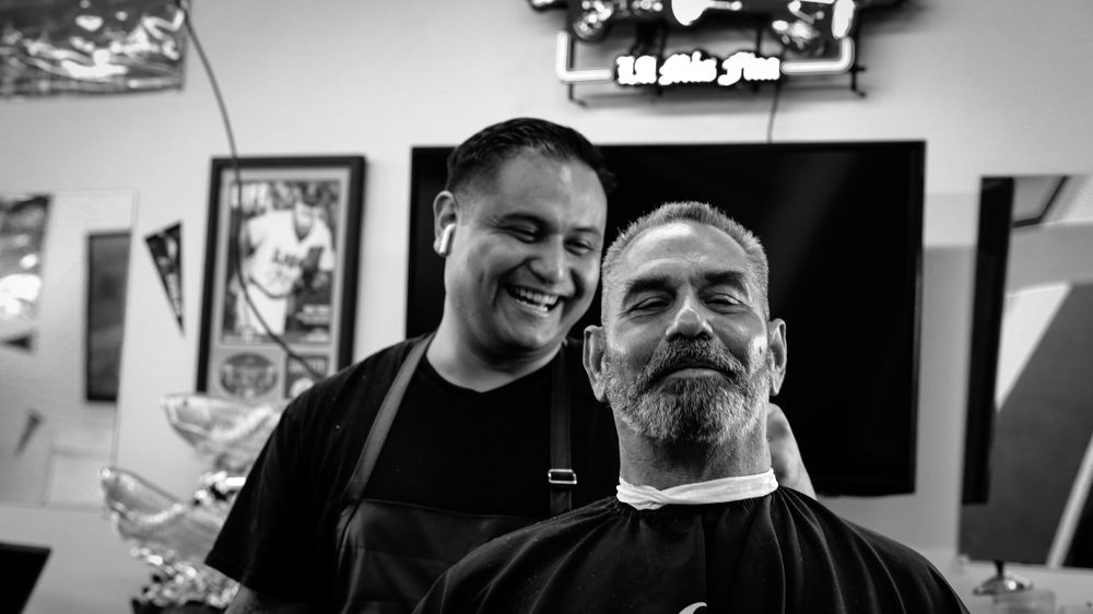 broadway-barbershop-updated-april-2025-13-photos-2000-w-lincoln