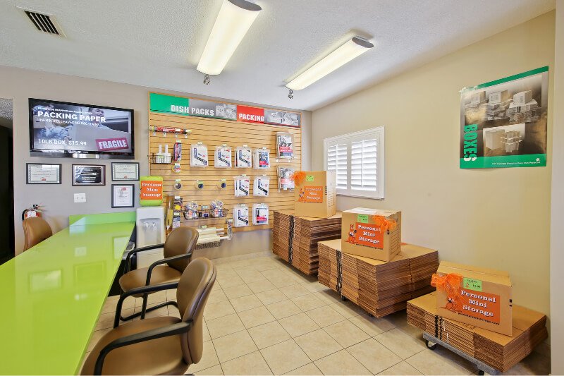 PERSONAL MINI STORAGE Updated May 2024 13 Photos 13440 W Colonial