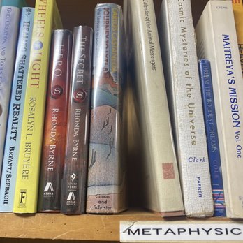 Books On the Boulevard - Bookstores Near Me - Sherman Oaks, California Books On the Boulevard - Bookstores Near Me - Sherman Oaks, California