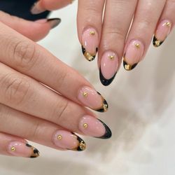 918 Nail Lounge