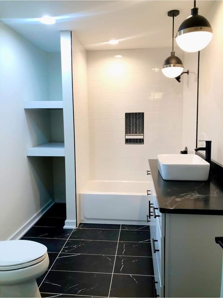 Slide of Gray's Flooring