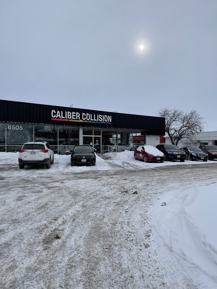CALIBER COLLISION Updated September 2024 12 Photos 6505 Odana Rd