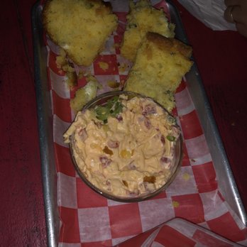 PaveMint Taphouse and Grill - Corn bread - Bars Near Me - Front Royal, Virginia