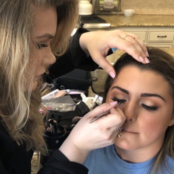 AMG Artistry - Meticulous eyelash application. - Makeup Artists Near Me AMG Artistry - Meticulous eyelash application. - Makeup Artists Near Me