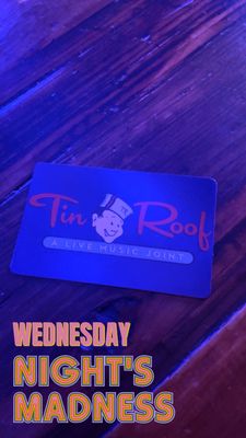 Tin Roof by null