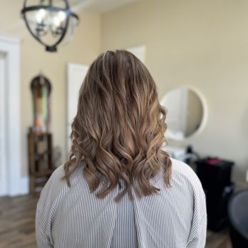 Lox Salon - Hair Stylists Near Me - Georgetown, Kentucky Lox Salon - Hair Stylists Near Me - Georgetown, Kentucky