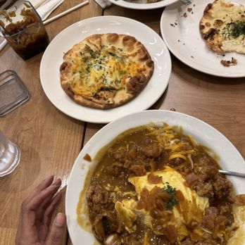 Curry House Coco Ichibanya - Curry tasted burnt. Naan was burnt and crunchy. - Japanese Curry Near Me - San Diego, California